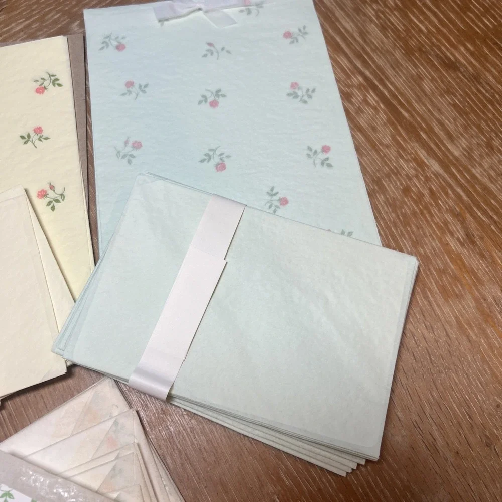 Vintage Love Letters Stationery Delicate Box Set Roses Paper